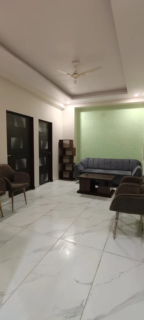 Reception area — photograph from the property’s Google listing