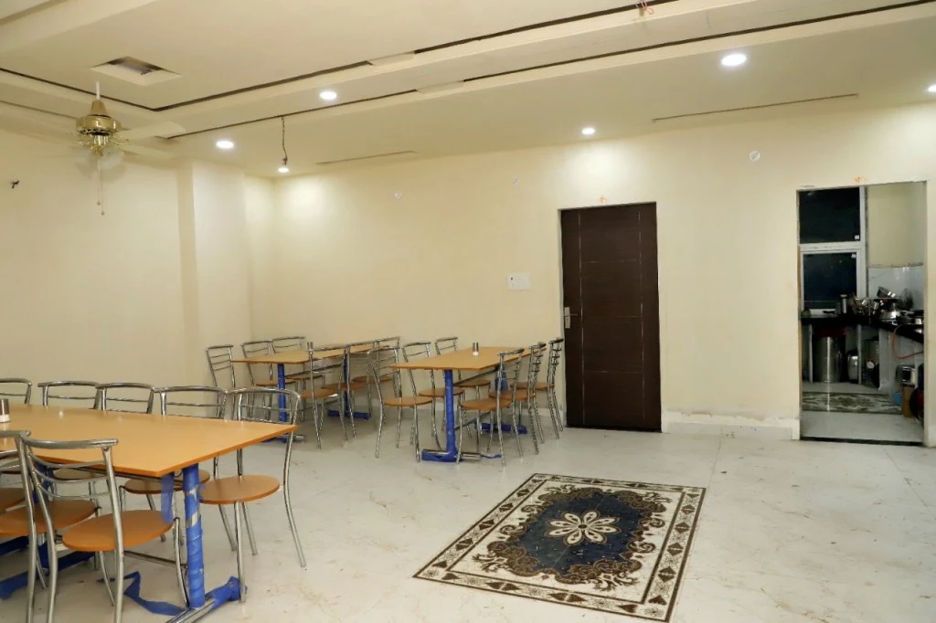 Photograph from this property’s Google listing